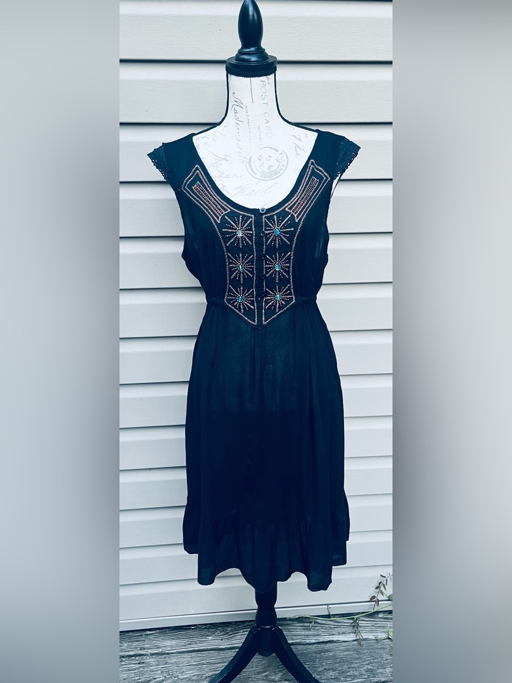 Embellished Black Sleeveless Midi Dress with Beaded Front Panel